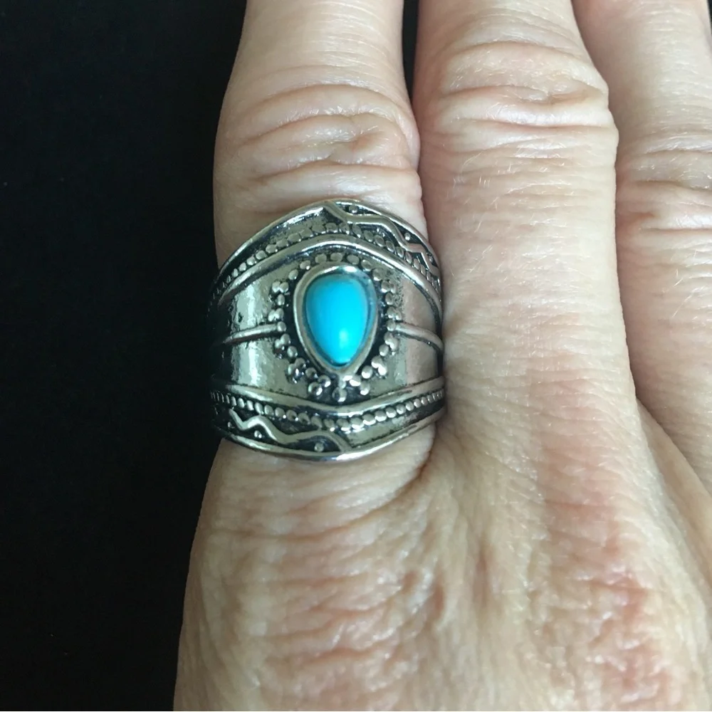 Faux Blue Stone Silver Tone Fashion Ring